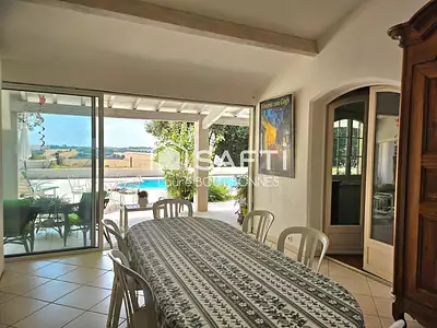 Maison, 177 m²