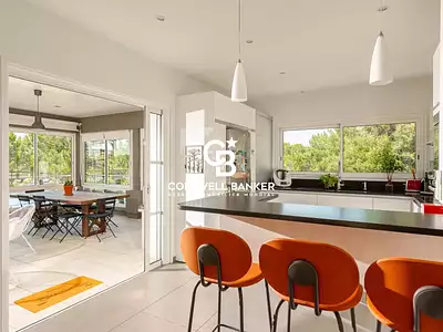 Maison, 220 m²