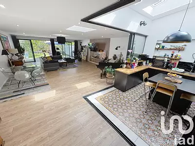 Maison, 132 m²