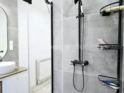 Maison, 180 m²