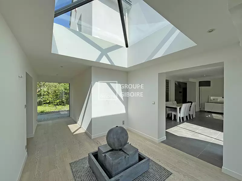 Maison, 264 m²