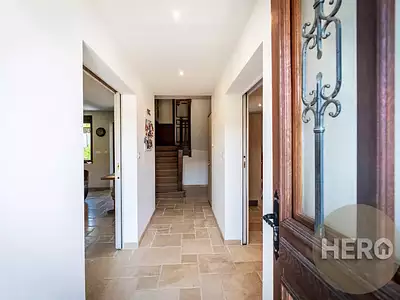 Maison, 184 m²