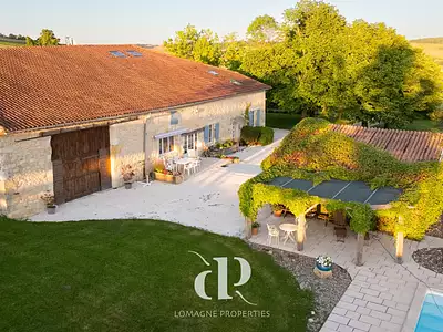 Maison, 350 m²