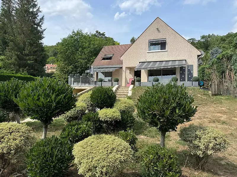 Maison, 165 m²