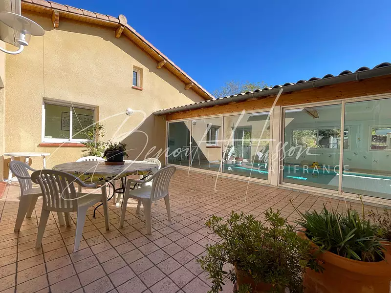Maison, 168 m²