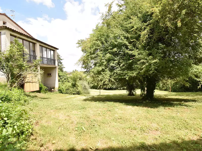 Maison, 360 m²