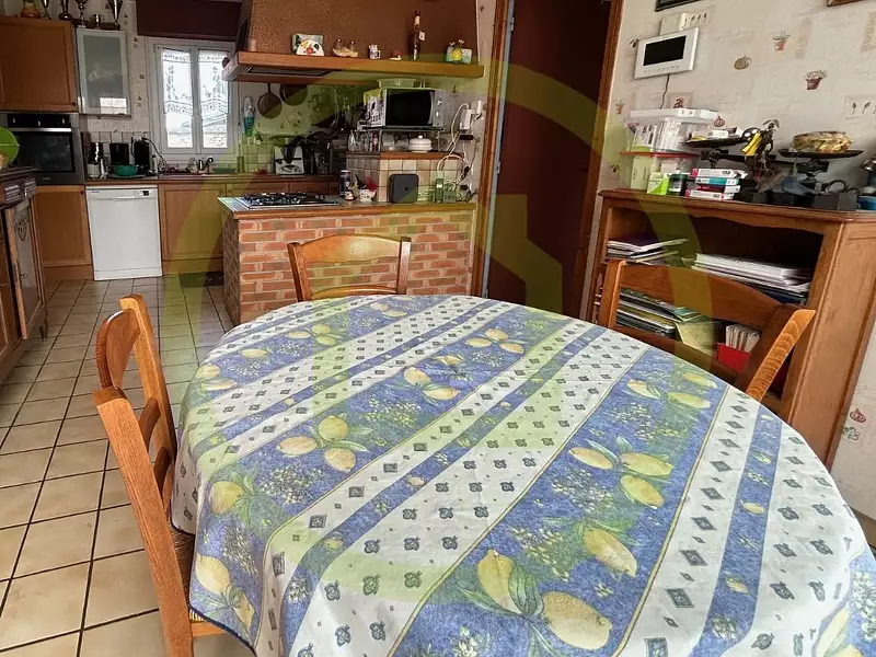 Maison, 143 m²