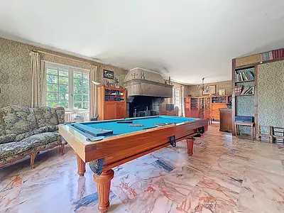 Maison, 245 m²