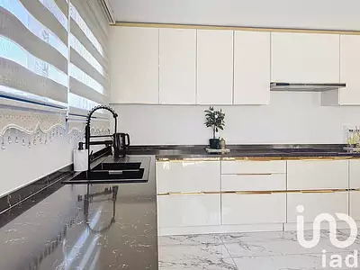 Maison, 145 m²
