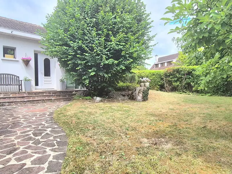 Maison, 182 m²
