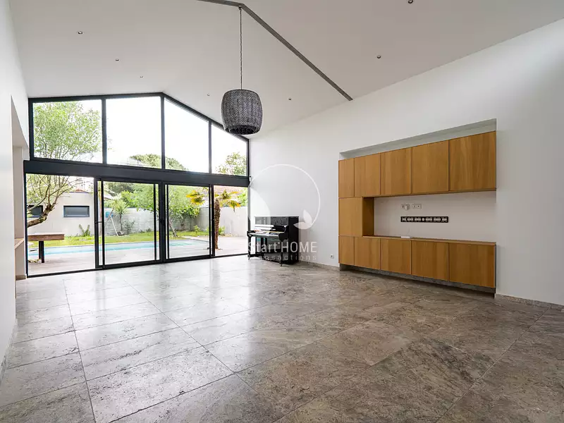 Maison, 137 m²