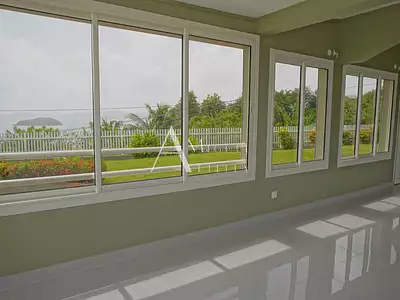 Maison, 328 m²