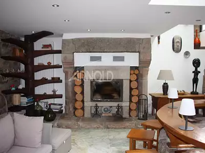 Maison, 266 m²