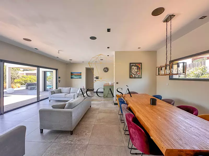 Maison, 152 m²