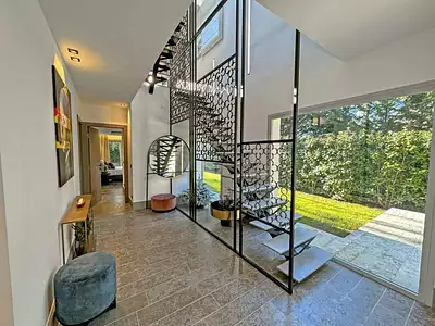 Maison, 220 m²