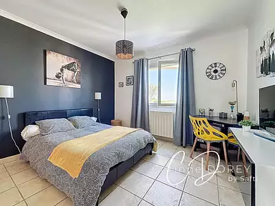 Maison, 166 m²