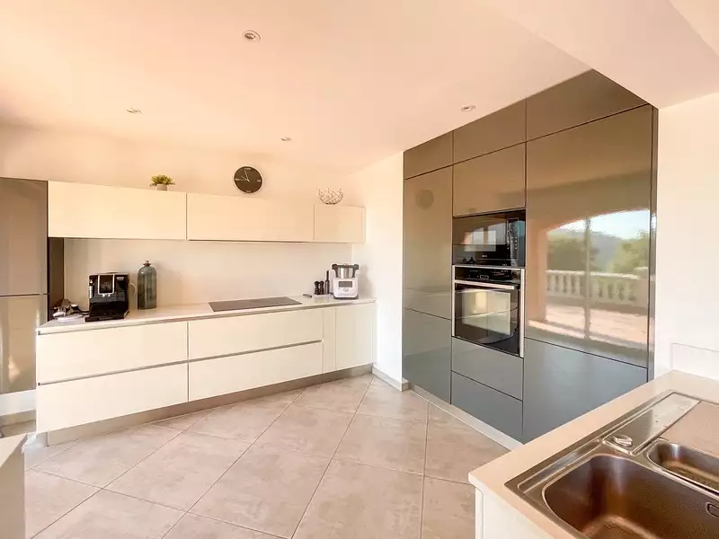 Maison, 142 m²