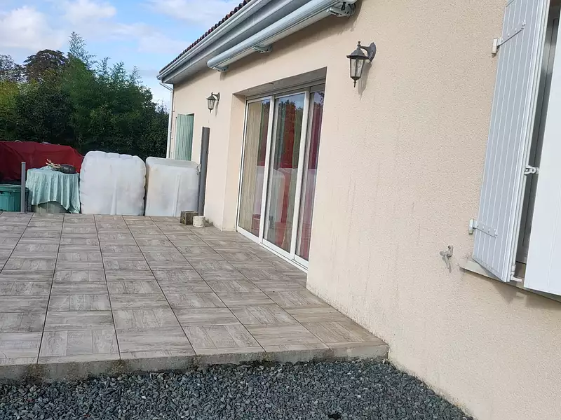 Maison, 169 m²