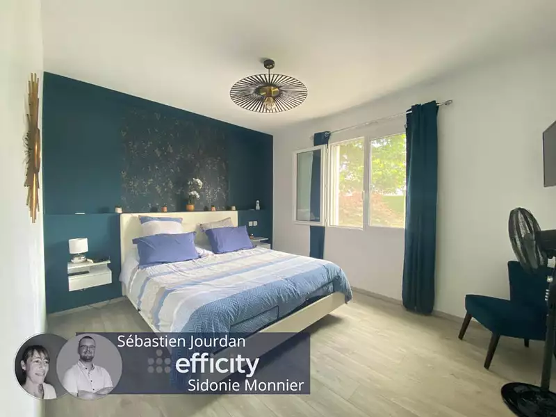 Maison, 180 m²