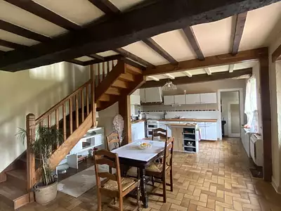 Maison, 220 m²