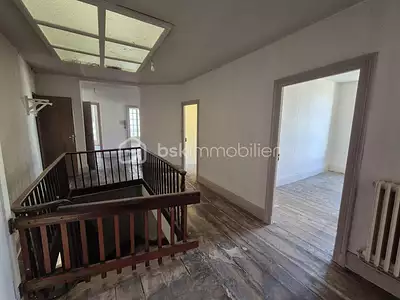 Maison, 330 m²