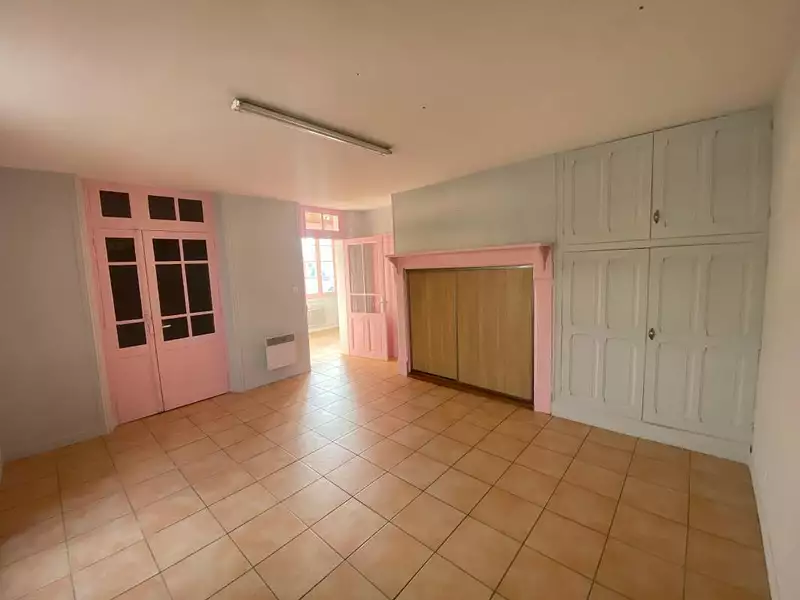 Immeuble, 90 m²