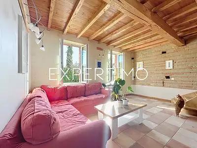 Maison, 240 m²