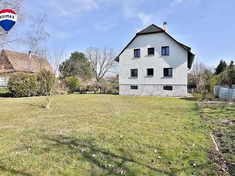 Maison, 197 m²