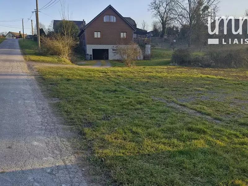Terrain, 2 121 m²
