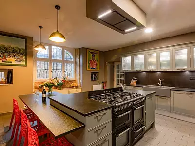 Maison, 502 m²
