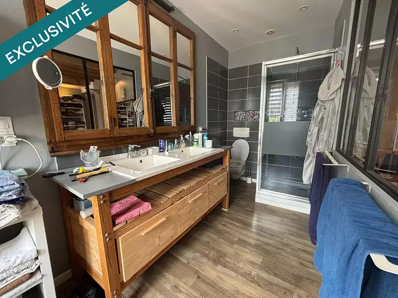 Maison, 140 m²