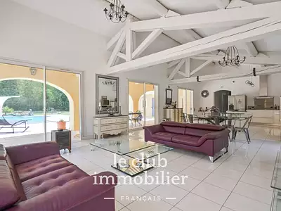 Maison, 422 m²