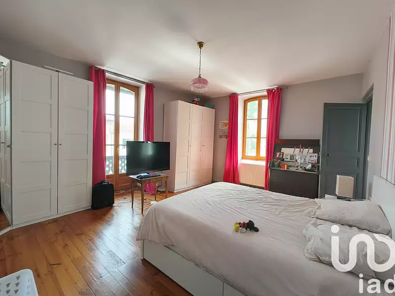 Maison, 296 m²