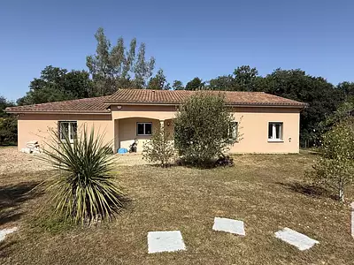 Maison, 151 m²
