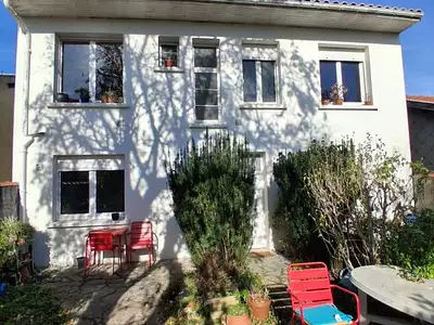 Immeuble, 124 m²