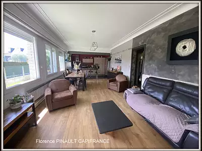 Maison, 233 m²