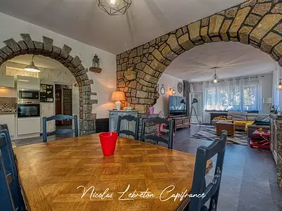 Maison, 187 m²