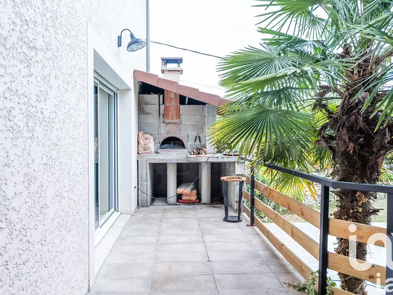 Maison, 180 m²