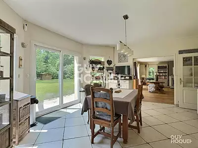 Maison, 297 m²