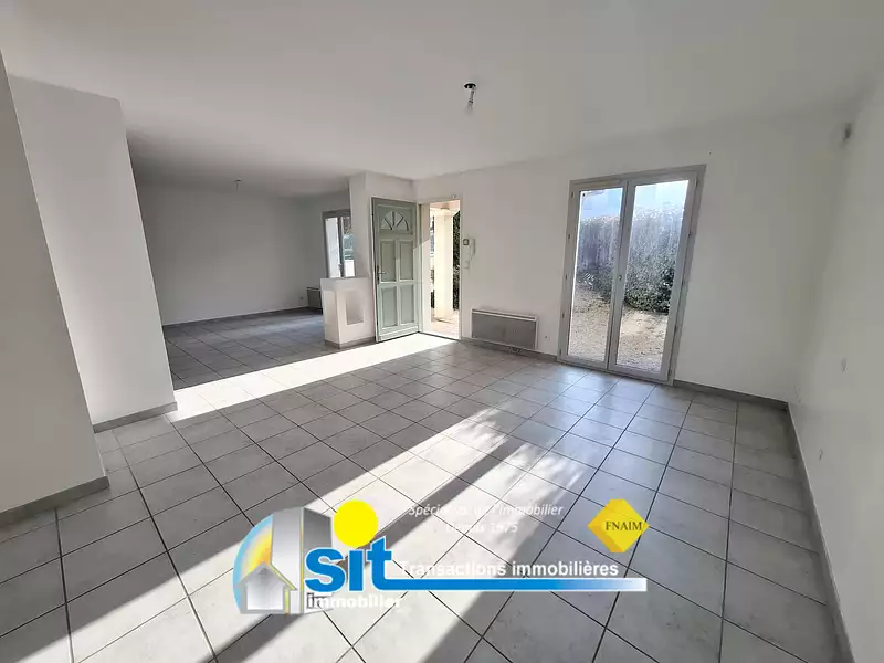 Maison, 117 m²