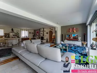 Maison, 181 m²
