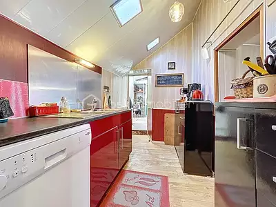 Maison, 220 m²