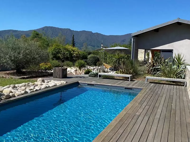 Maison, 172 m²