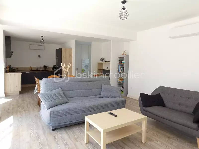 Maison, 96 m²