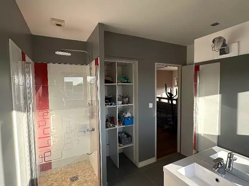 Maison, 147 m²
