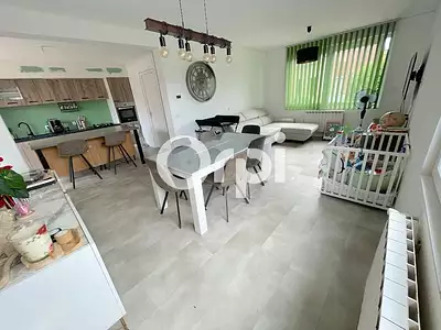 Maison, 84 m²