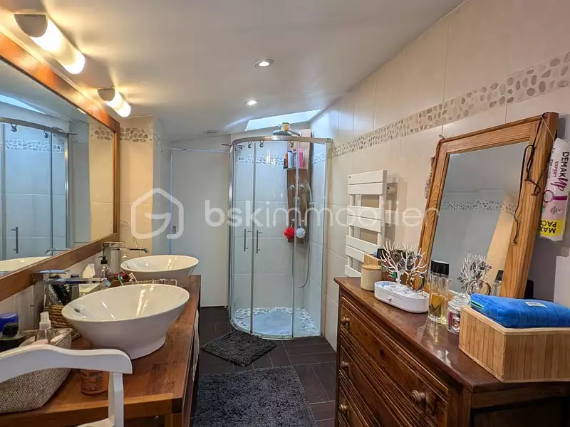 Maison, 92 m²