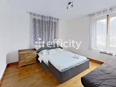 Maison, 210 m²