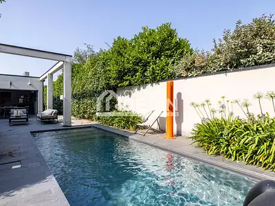 Maison, 184 m²
