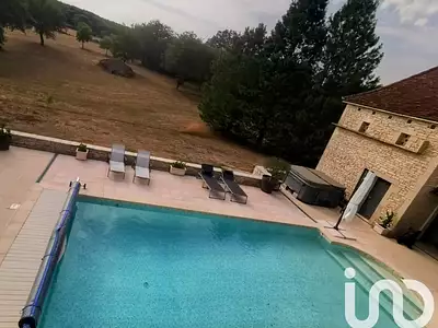 Maison, 250 m²